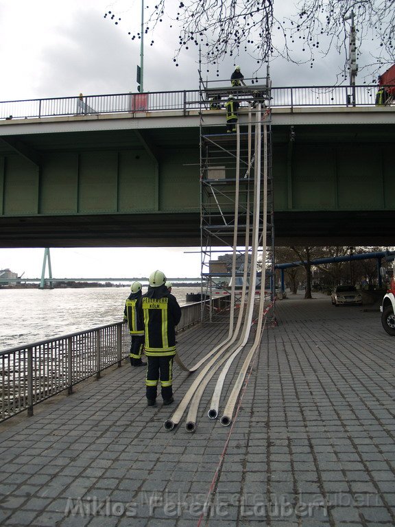 Vorbereitung Flutung U Bahn Koeln Heumarkt P159.JPG